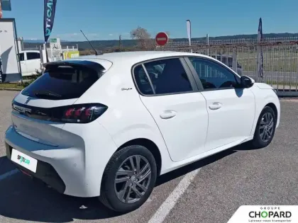 Photo 26 Peugeot 208  PureTech 75 S&S BVM5