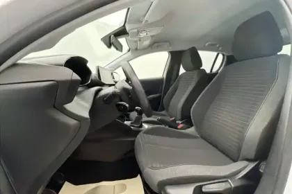 Photo 45 Peugeot 208  PureTech 75 S&S BVM5