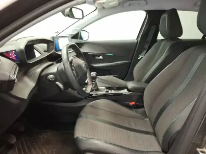 Photo 10 Peugeot 208  PureTech 100 S&S BVM6