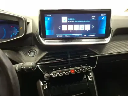 Photo 15 Peugeot 208  PureTech 100 S&S BVM6