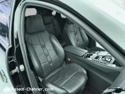 Photo 23 DS DS 7 DS7 Crossback Hybride E-Tense 300 EAT8 4x4 Rivoli