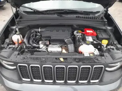 Photo 6 Jeep Renegade  1.5 Turbo T4 130 ch BVR7 e-Hybrid S