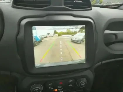 Photo 25 Jeep Renegade  1.5 Turbo T4 130 ch BVR7 e-Hybrid S