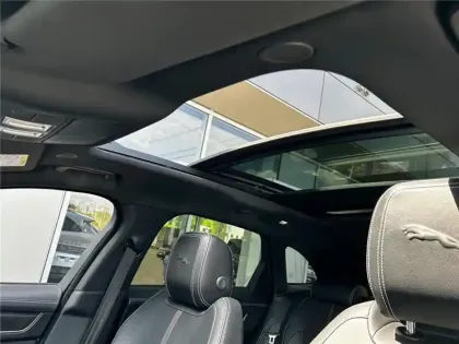 Photo 13 Jaguar F-Pace 2.0 - P400E PHEV AWD BVA8