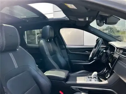 Photo 12 Jaguar F-Pace 2.0 - P400E PHEV AWD BVA8