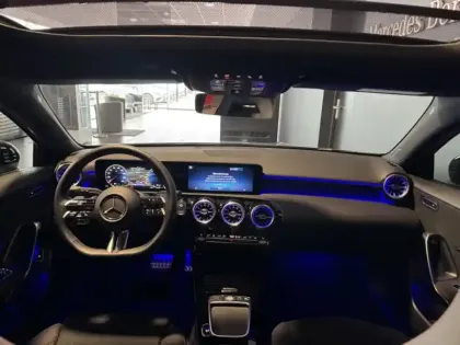 Photo 36 Mercedes Classe A 250 e Hybrid EQ AMG Line
