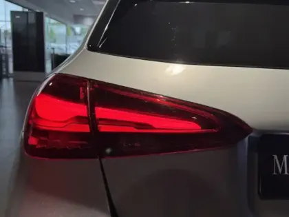 Photo 43 Mercedes Classe A 250 e Hybrid EQ AMG Line