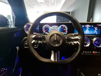 Photo 49 Mercedes Classe A 250 e Hybrid EQ AMG Line