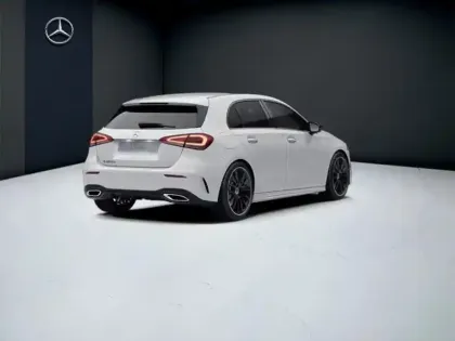 Photo 31 Mercedes Classe A 250 e AMG Line