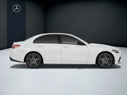 Photo 5 Mercedes Classe C  200 Berline AMG line