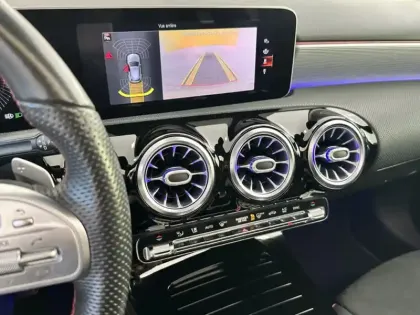 Photo 18 Mercedes Classe A 200 AMG Line 163 Premium Plus 