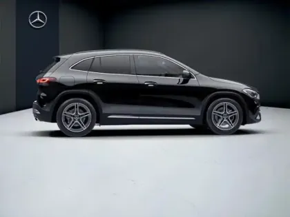 Photo 17 Mercedes GLA 250 e AMG Line