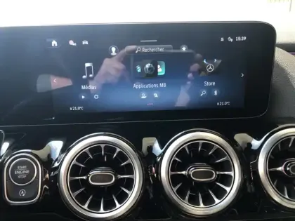 Photo 12 Mercedes Classe B 200 d AMG Line