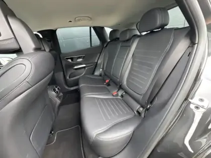 Photo 15 Mercedes GLC  300 de 4MATIC AMG LINE