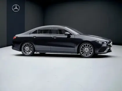 Photo 15 Mercedes CLA  200 d Coupé AMG Line