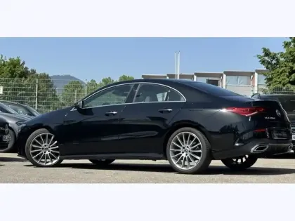 Photo 42 Mercedes CLA  200 d Coupé AMG Line