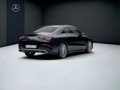 Photo 32 Mercedes CLA  200 d Coupé AMG Line