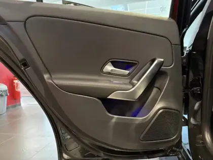 Photo 29 Mercedes Classe A 250 e Hybrid EQ Business Line