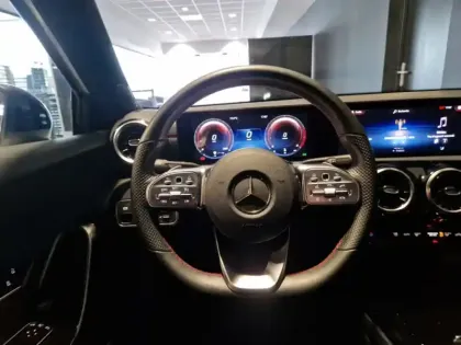 Photo 45 Mercedes Classe A 180 AMG Line