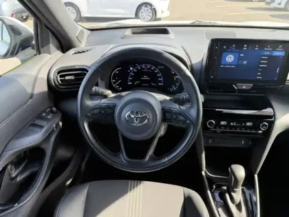 Photo 13 Toyota Yaris Hybride 1.5 HYBRID 116H TRAIL Marchepied