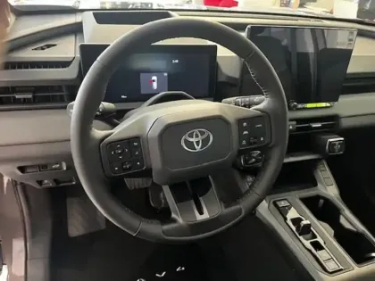 Photo 12 Toyota Rav4 Hybride 2WD 185ch Lounge NG HYBRID 183CH