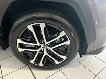 Photo 8 Toyota Rav4 Hybride 2WD 185ch Lounge NG HYBRID 183CH