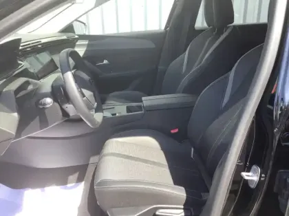 Photo 10 Peugeot 308 Hybrid 145 e-DCS6 Allure