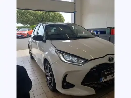 Photo 26 Toyota Yaris Hybride 116h GR SPORT