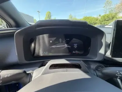 Photo 15 Toyota C-HR 2.0 PHEV 225 Design NG HYBRIDE RECHARGE