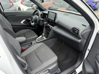 Photo 14 Toyota Yaris Hybride 1.5 HYBRID 116H DESIGN AUTO