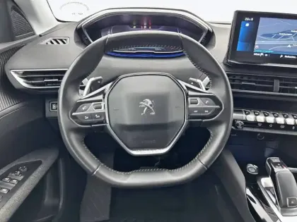 Photo 8 Peugeot 3008  Puretech 130ch S&S EAT8
