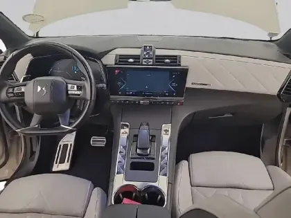 Photo 7 DS DS 7 DS7 Crossback Hybride E-Tense 225 EAT8