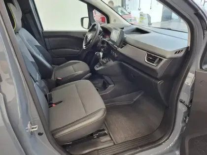 Photo 44 Renault Kangoo Van  FG SESAME BLUE DCI 95 L1 GSR2