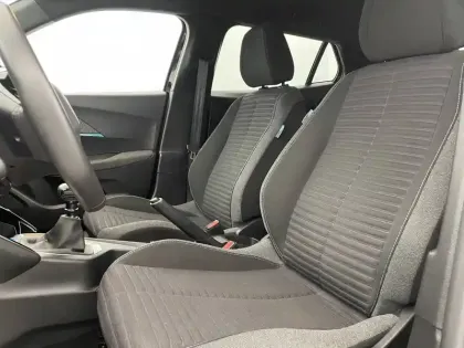 Photo 13 Peugeot 2008  PureTech 100 S&S BVM6