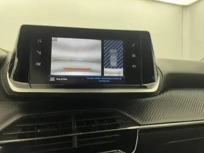 Photo 25 Peugeot 2008  PureTech 100 S&S BVM6