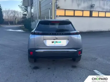 Photo 33 Peugeot 2008  Electrique 136 ch