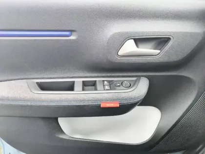 Photo 17 Citroën C3  Turbo 100 ch Manuelle