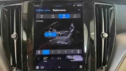 Photo 19 Volvo XC60  T6 Recharge AWD 253 ch + 145 ch Geartronic 8