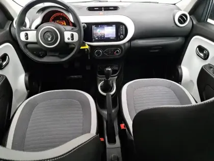 Photo 38 Renault Twingo  III SCe 65