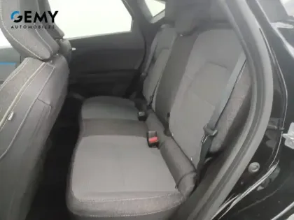 Photo 9 Renault Captur  E-Tech full hybrid 145 ch