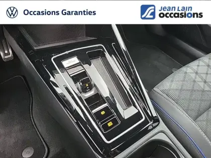 Photo 15 Volkswagen Golf  SW 2.0 TDI 150 DSG7