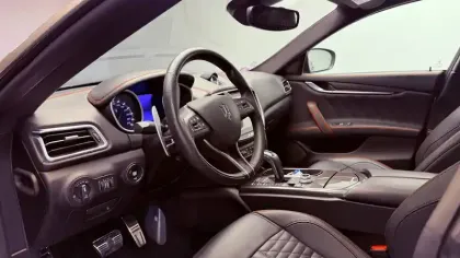 Photo 20 Maserati Ghibli  3.0 V6 350