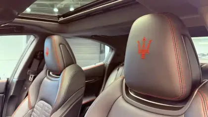 Photo 10 Maserati Ghibli  3.0 V6 350