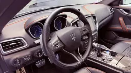 Photo 19 Maserati Ghibli  3.0 V6 350