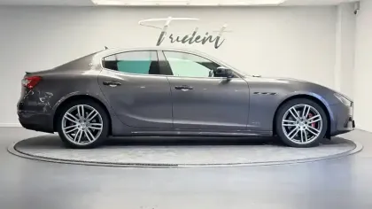 Photo 25 Maserati Ghibli  3.0 V6 350