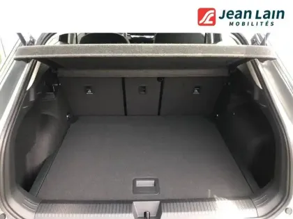 Photo 9 Volkswagen T-roc  1.5 eTSI EVO2 Hybrid 116 ch DSG7