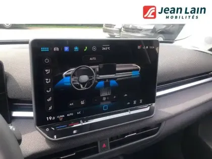 Photo 13 Volkswagen T-roc  1.5 eTSI EVO2 Hybrid 116 ch DSG7