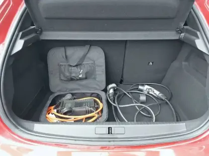 Photo 5 Peugeot 208  Electrique 50 kWh 136ch