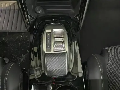 Photo 35 Peugeot 2008  PureTech 130 S&S EAT8