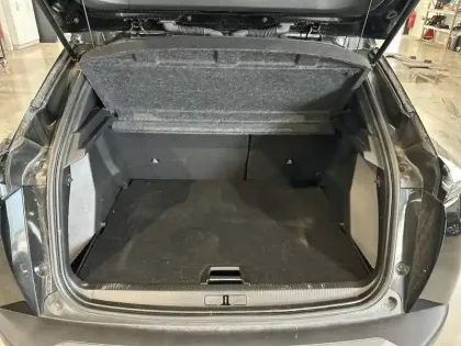 Photo 27 Peugeot 2008  PureTech 130 S&S EAT8